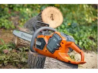 2026 Husqvarna 435i (battery and charger included)