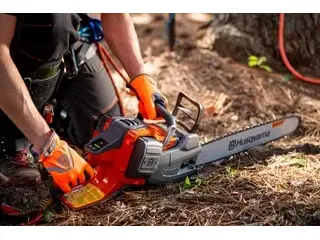 2026 Husqvarna 550i XP® (battery and charger included)