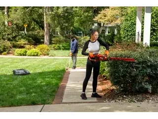 2026 Husqvarna Hedge Master 320iHD60 with battery and charger