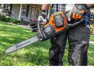 Husqvarna Power Axe 350i (outil seulement) 2026
