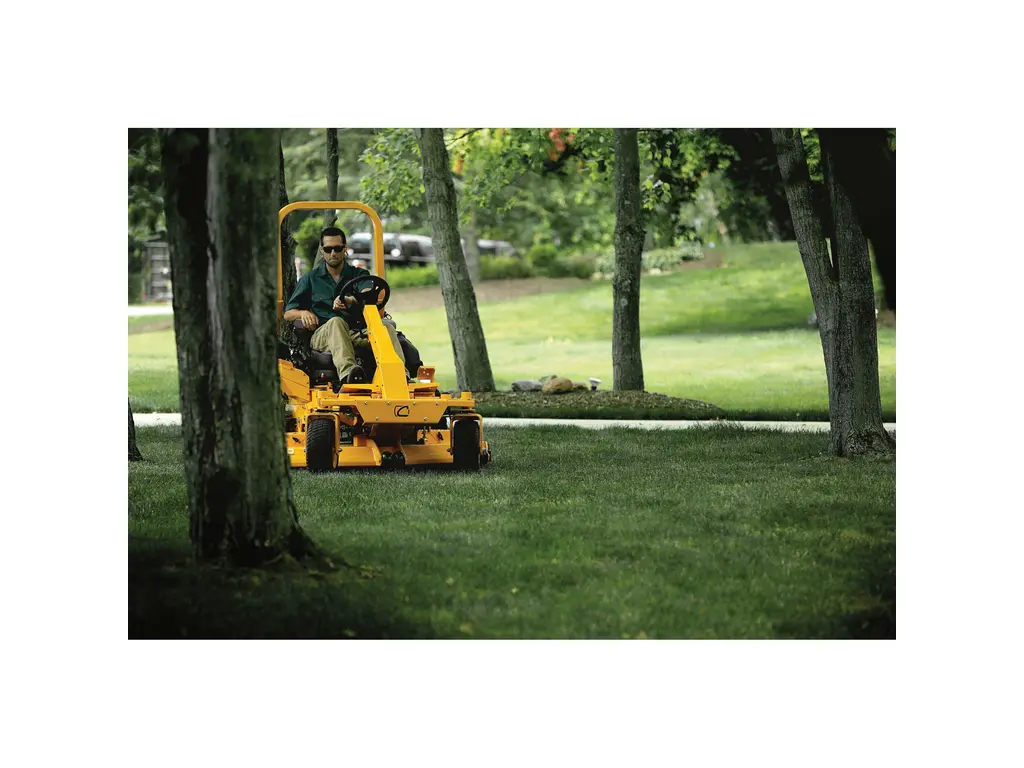 Cub Cadet PRO Z 760S 2026