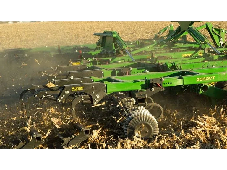 John Deere 2660VT 2660VT 2026 alt