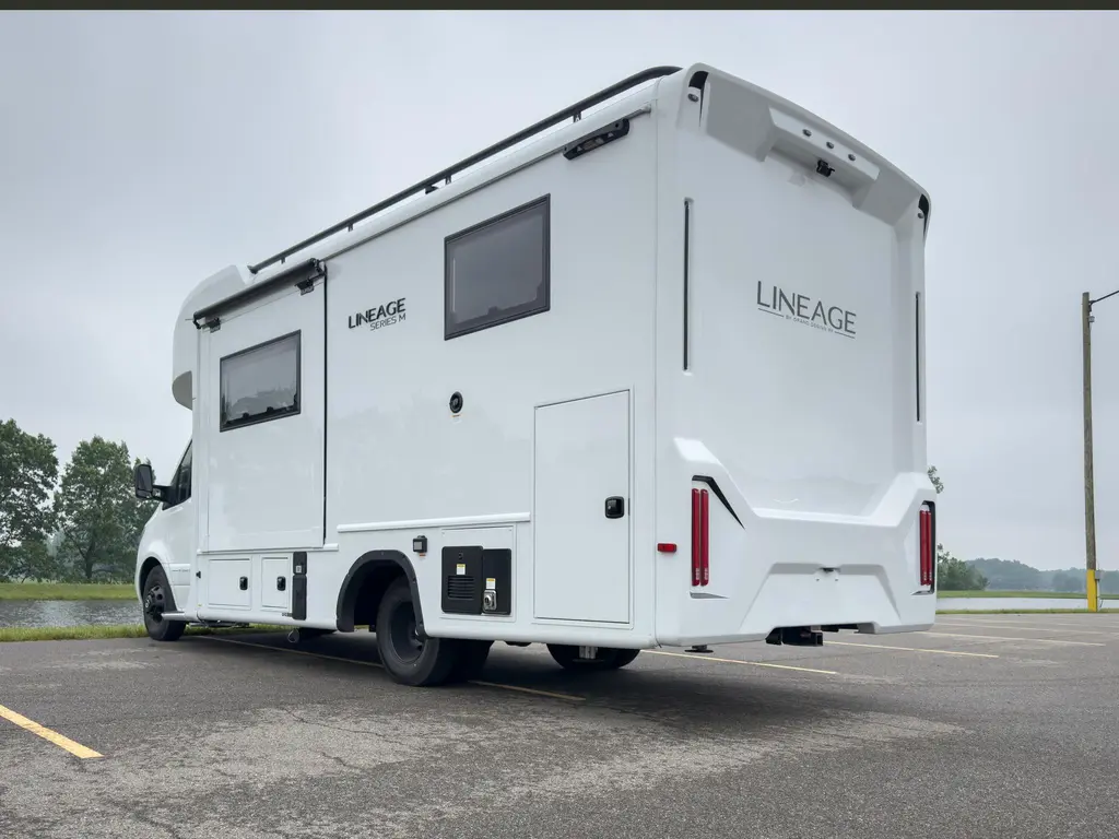 Grand Design Lineage Series M 25TK 2026