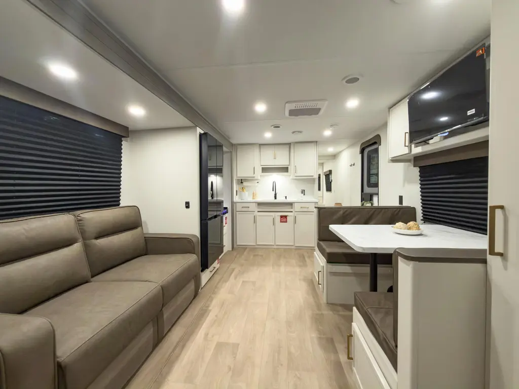 2026 Grand Design Transcend 295QBT