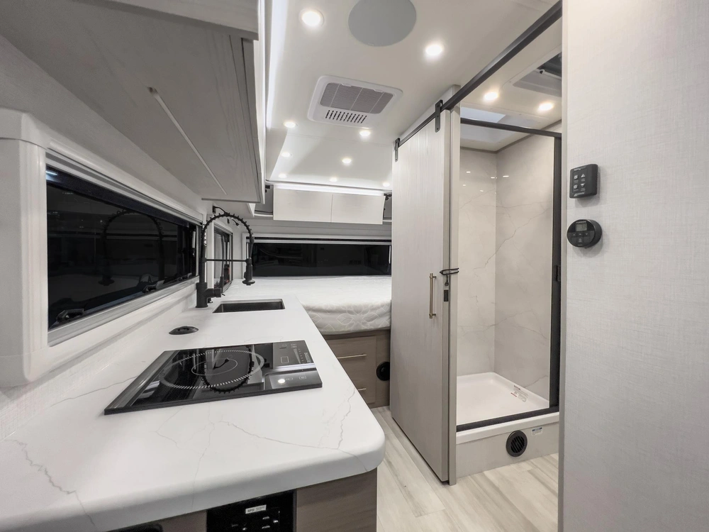 Grand Design Serenova Serenova 160LG 2026 alt