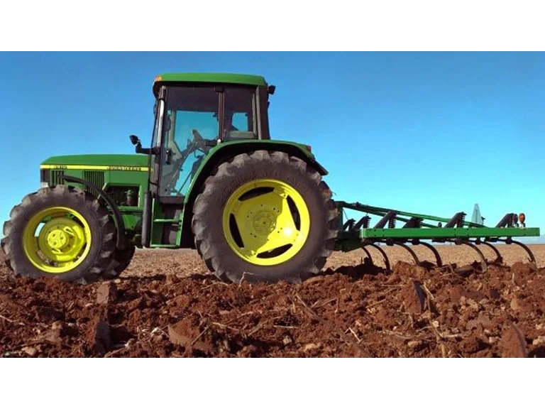 2026 John Deere 610 610 alt