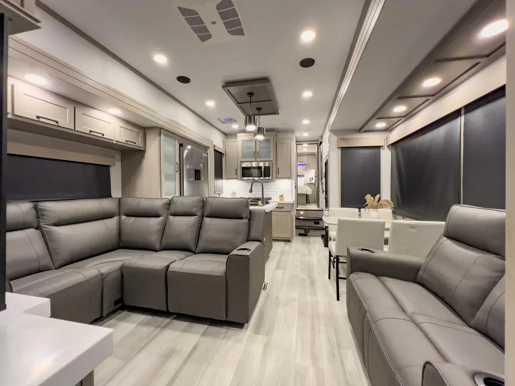 2026 Grand Design Momentum 395MS