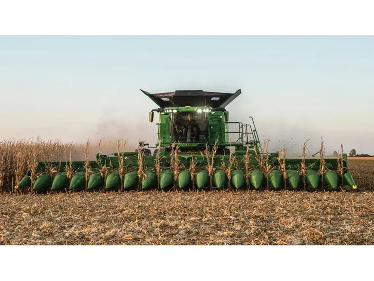 John Deere CF27 20 CF27 20 Cueilleur à maïs repliable 2026 alt