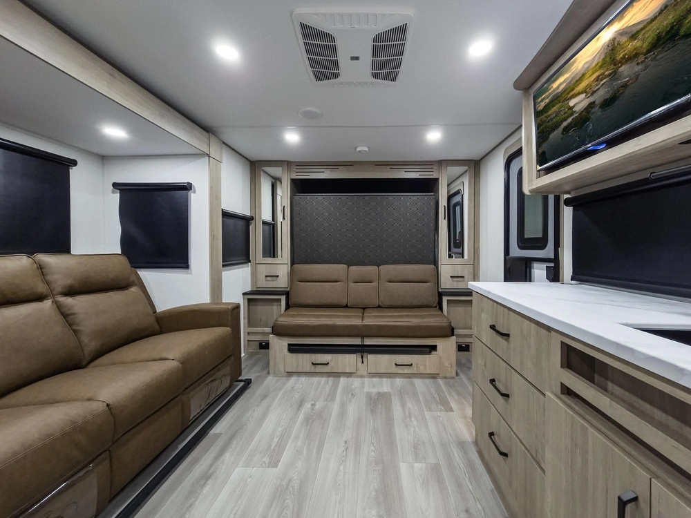 Grand Design Imagine XLS Imagine XLS 17MKE 2026 alt