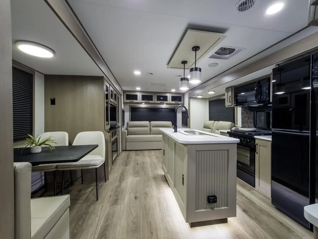 2026 Grand Design Reflection Travel Trailers 317RSTS
