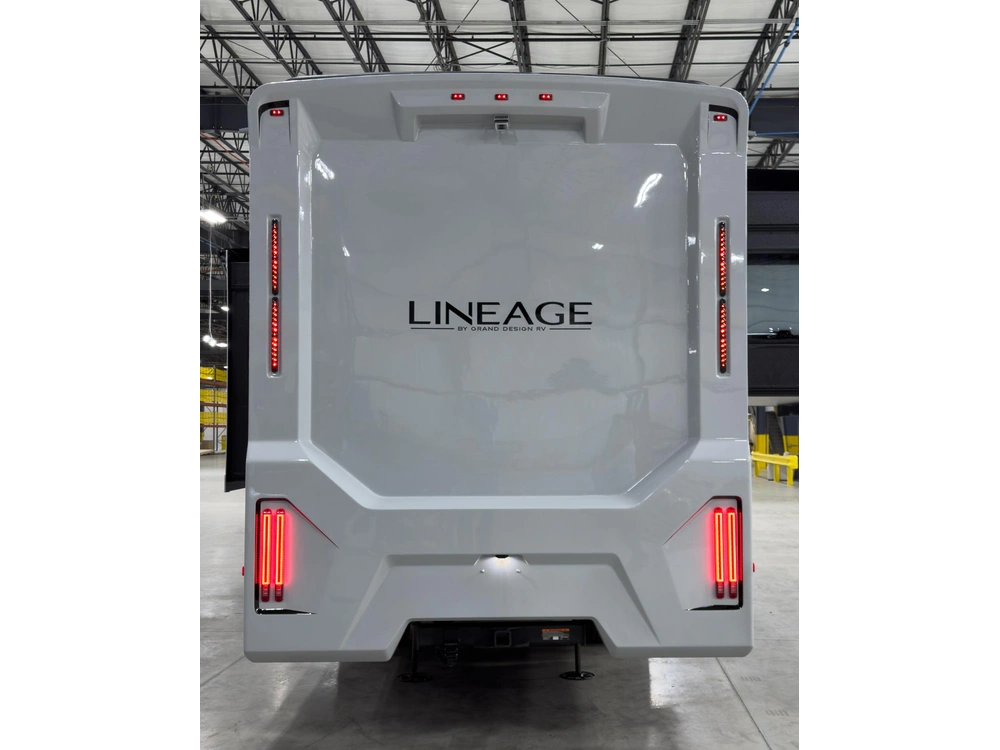Grand Design Lineage Series F Lineage Series F 31ZW 2026 alt