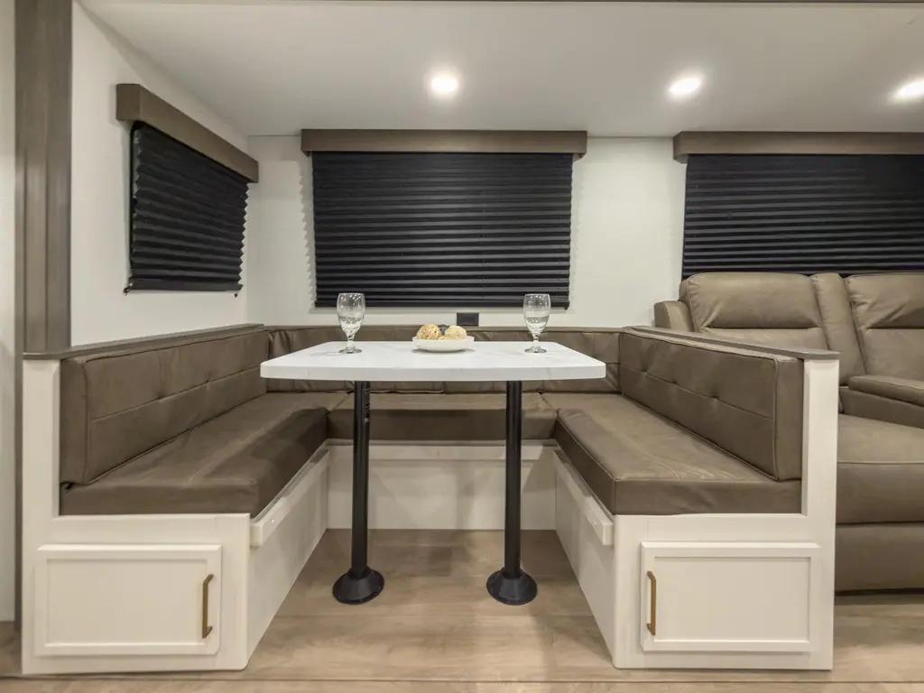 Grand Design Transcend 325BHT 2026