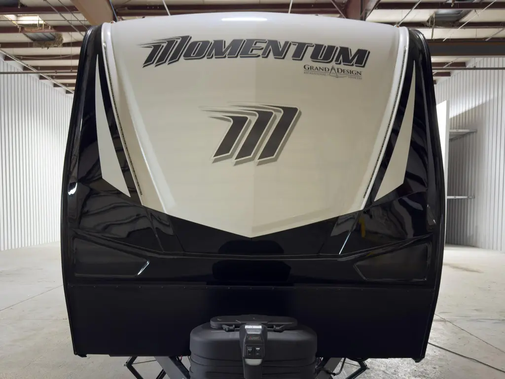 Grand Design Momentum G-Class TT 30G 2026