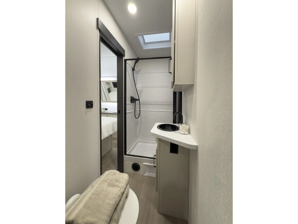 2026 Grand Design Momentum G-Class TT Momentum G-Class TT 21G alt
