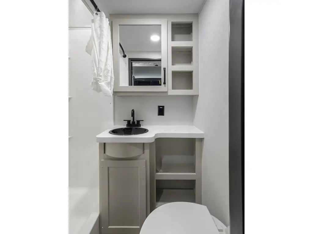Grand Design Momentum 396DB 2026