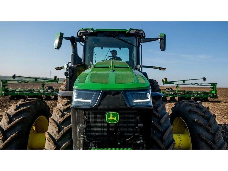 John Deere 8R 250 8R 250 2026 alt