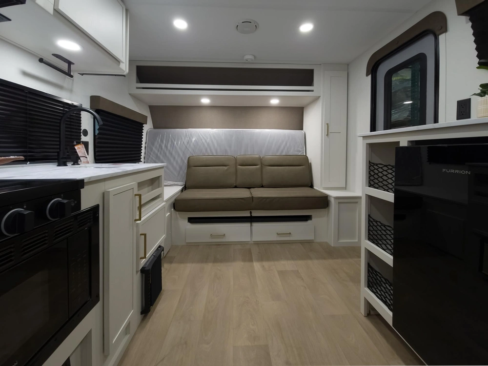 Grand Design Transcend One Transcend One 131DL 2026 alt