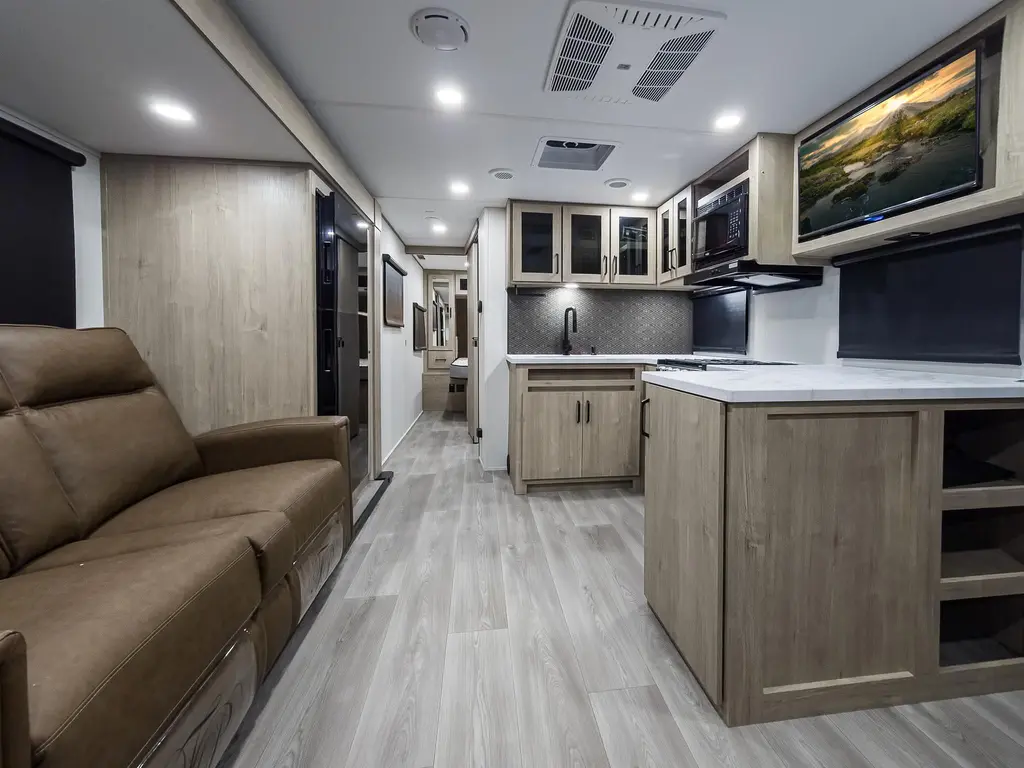 2026 Grand Design Imagine XLS 25RLE