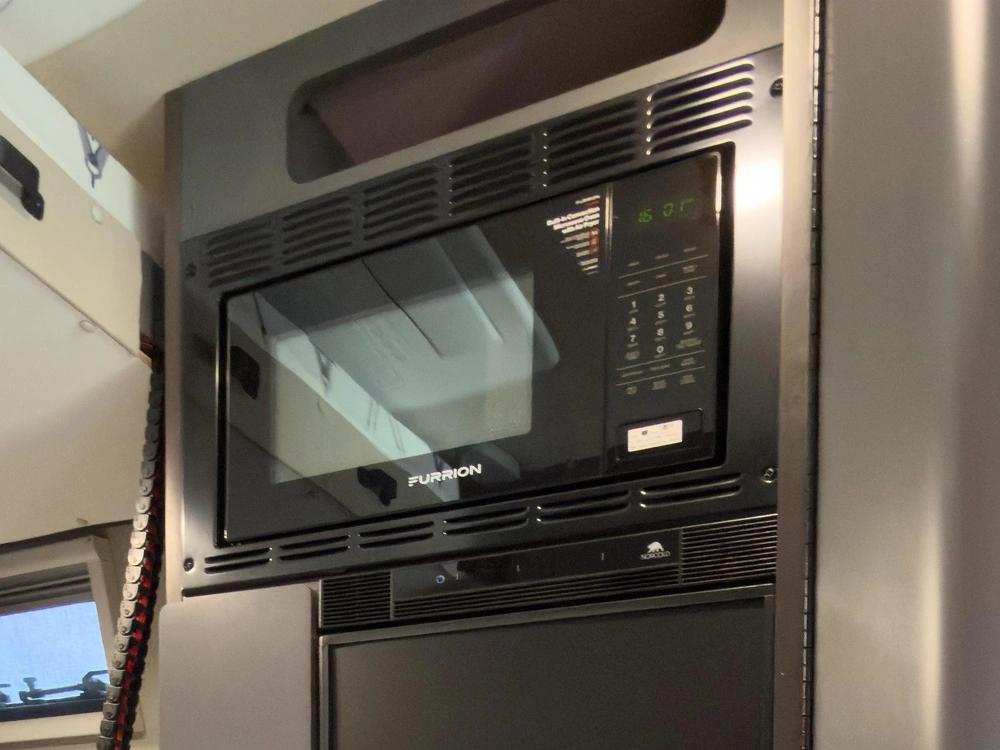 Grand Design Lineage Series Lineage Series LVP1 2026 alt