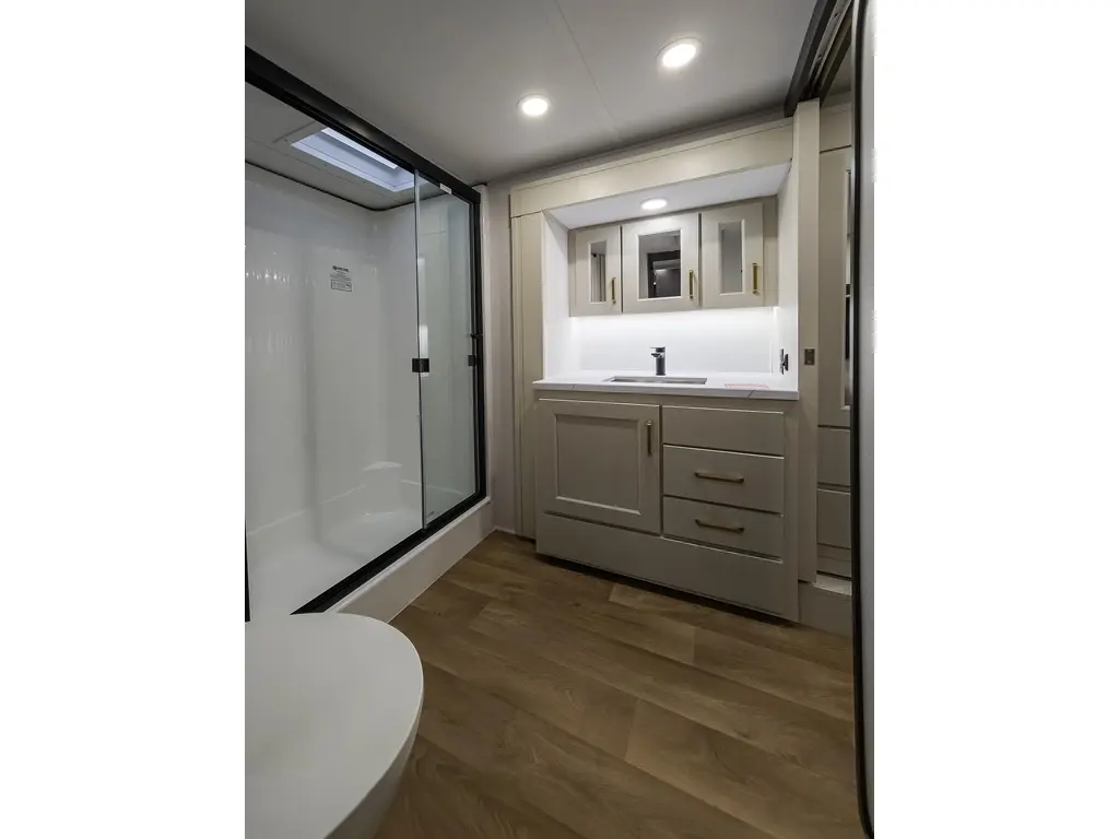 Grand Design Influence 3804DS 2026