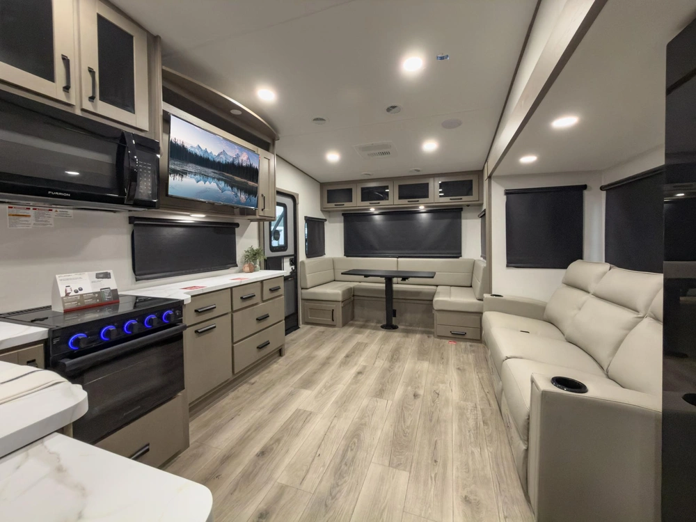 2026 Grand Design Reflection 150 Series Reflection 150 Series 260RD alt
