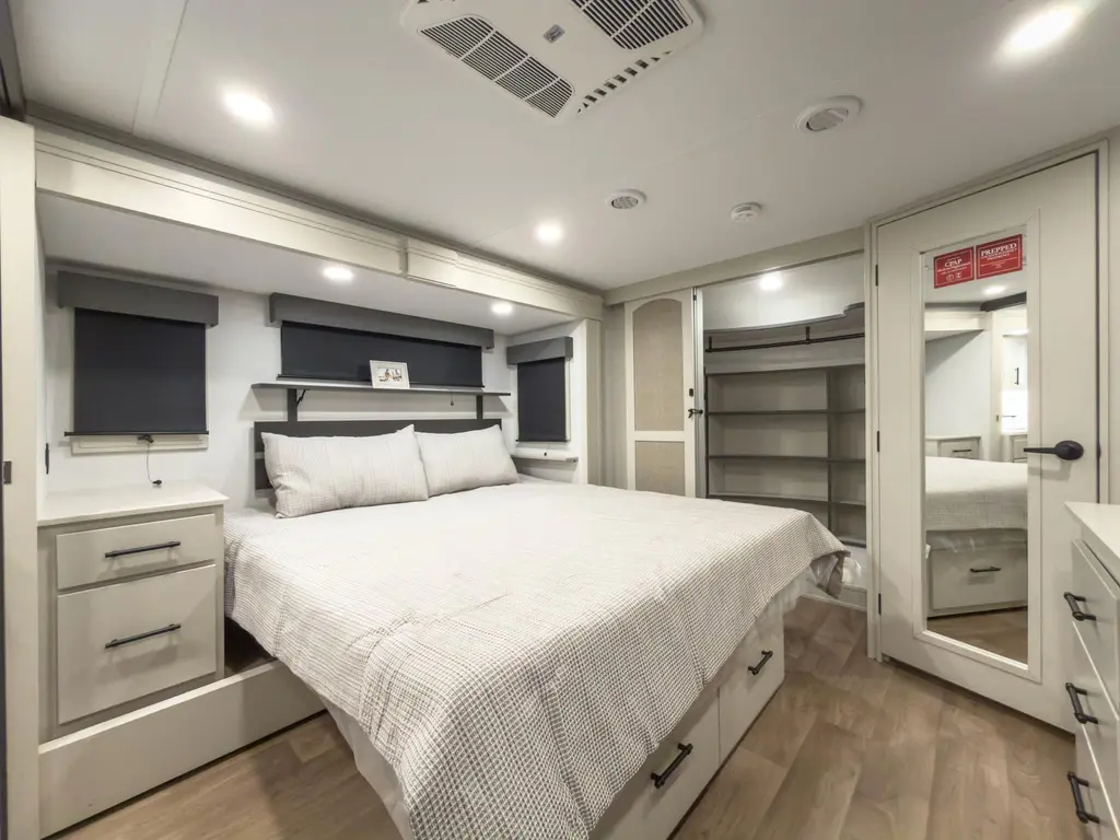 2026 Grand Design Solitude 388MBS