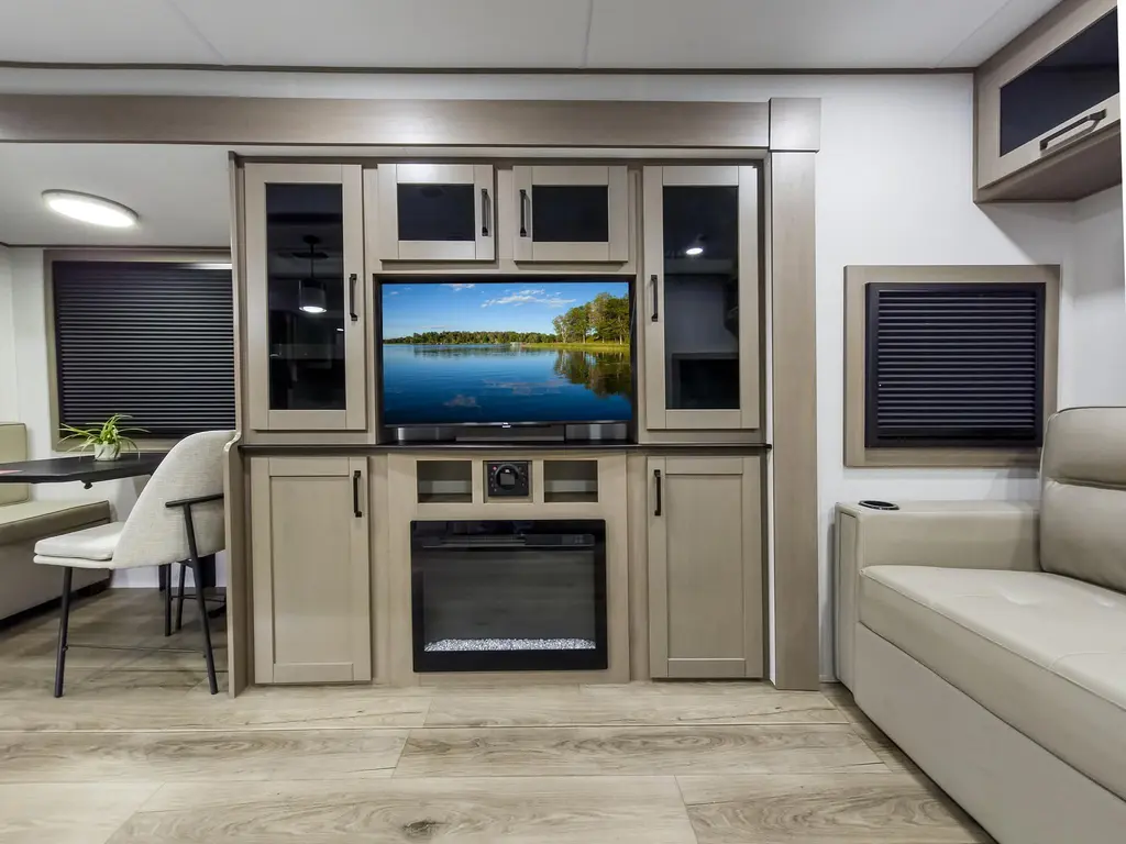 2026 Grand Design Reflection Travel Trailers 317RSTS