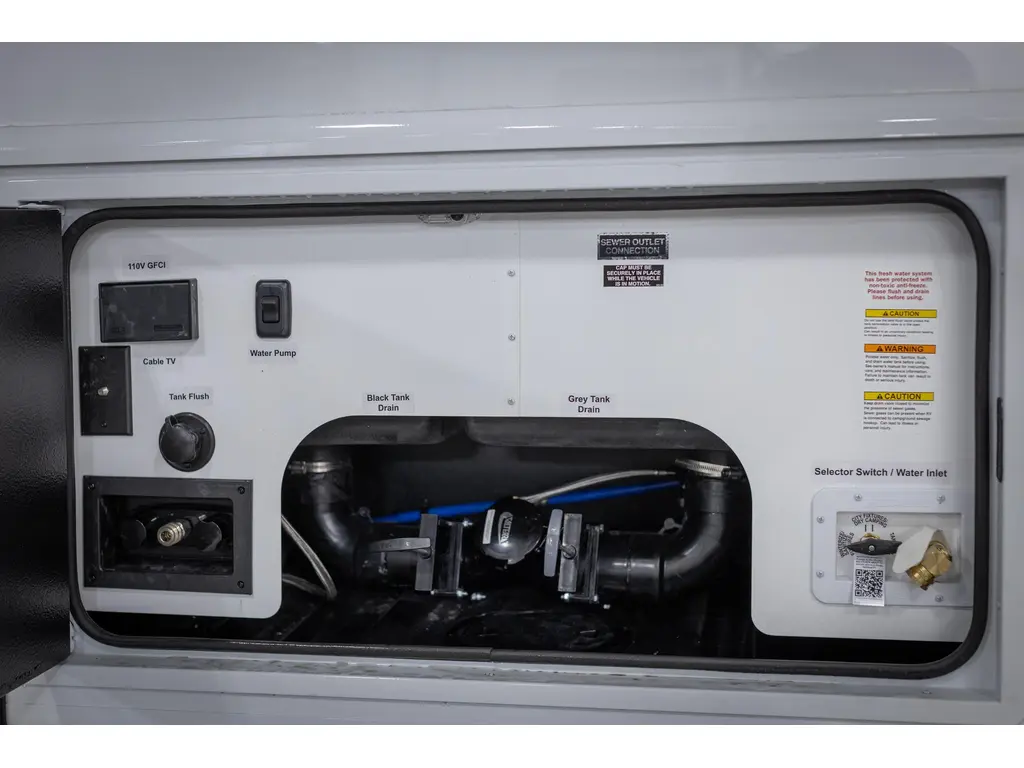 Grand Design Lineage Series F 31ZW 2026
