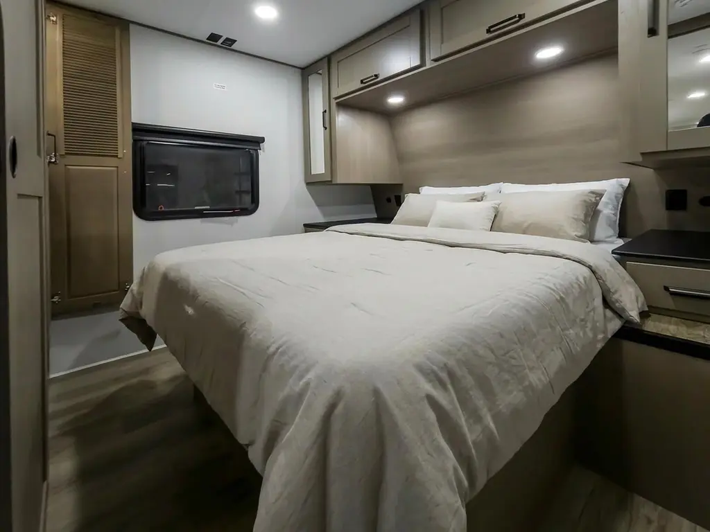 2026 Grand Design Reflection Travel Trailers 317RSTS
