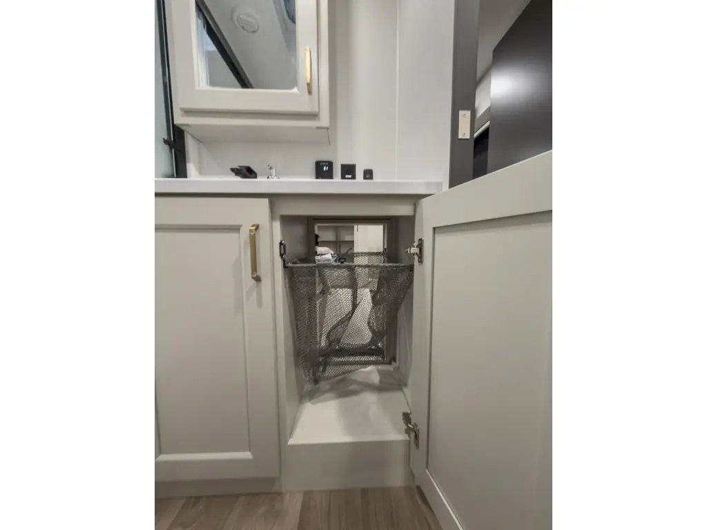 Grand Design Influence 3003RL 2026