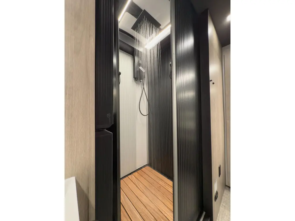 Grand Design Lineage Series M 25TK 2026