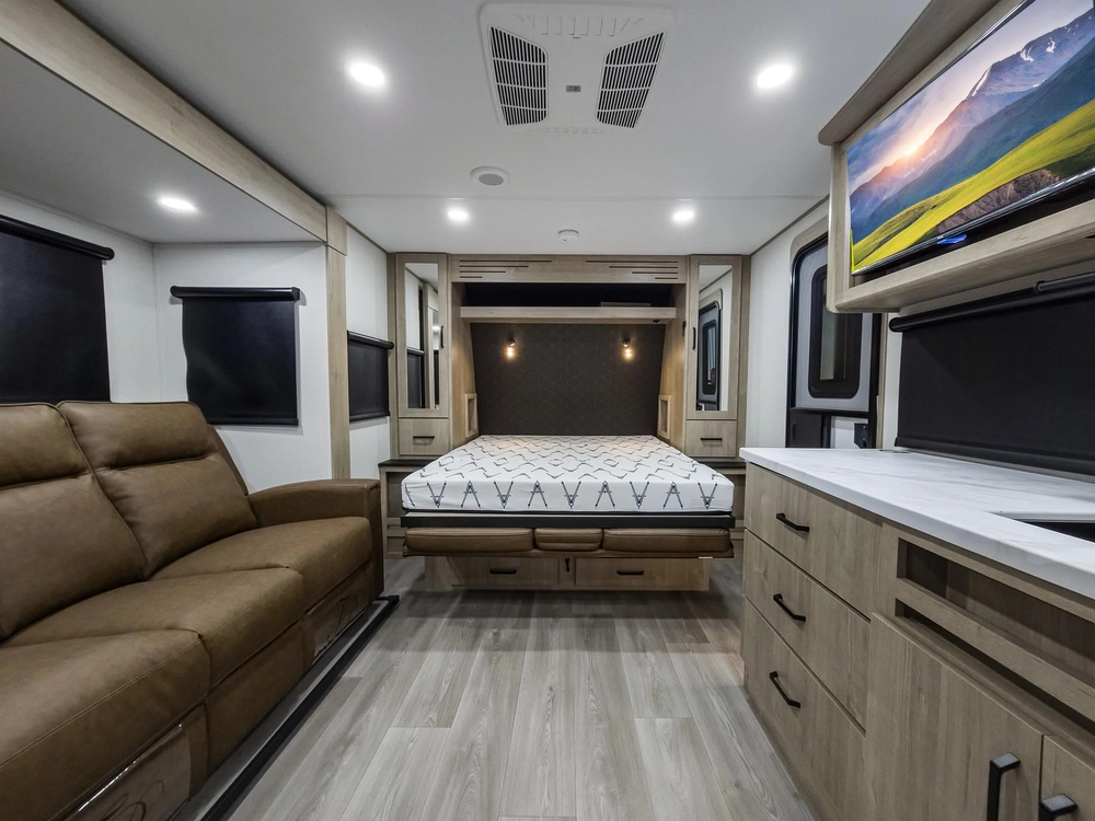 2026 Grand Design Imagine XLS Imagine XLS 17MKE alt