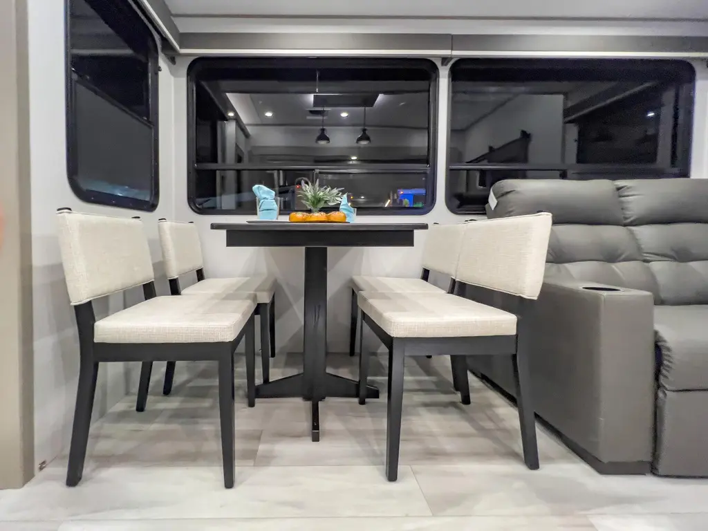 Grand Design Influence 3704BH 2026