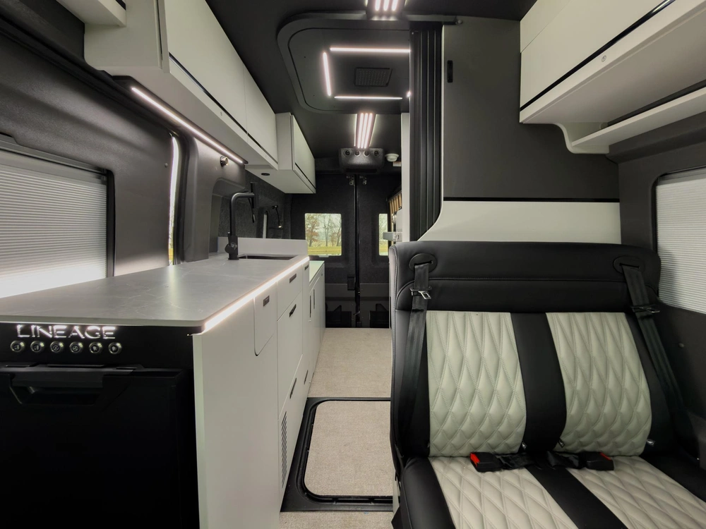 Grand Design Lineage Series VT Lineage Series VT LVT1 2026 alt