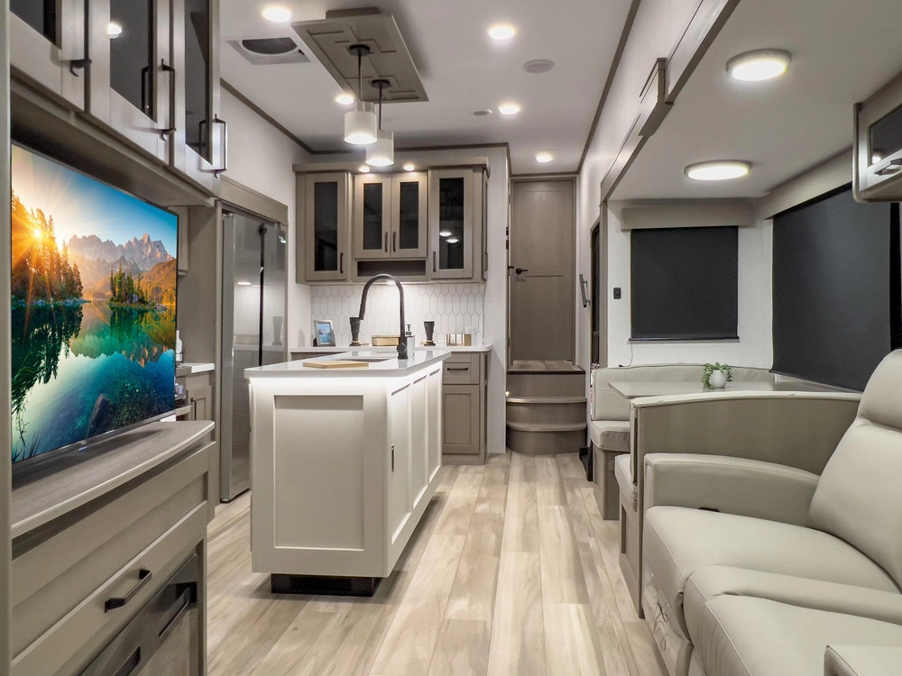 Grand Design Reflection Fifth Wheels Reflection Fifth Wheels 362TBS 2026 alt