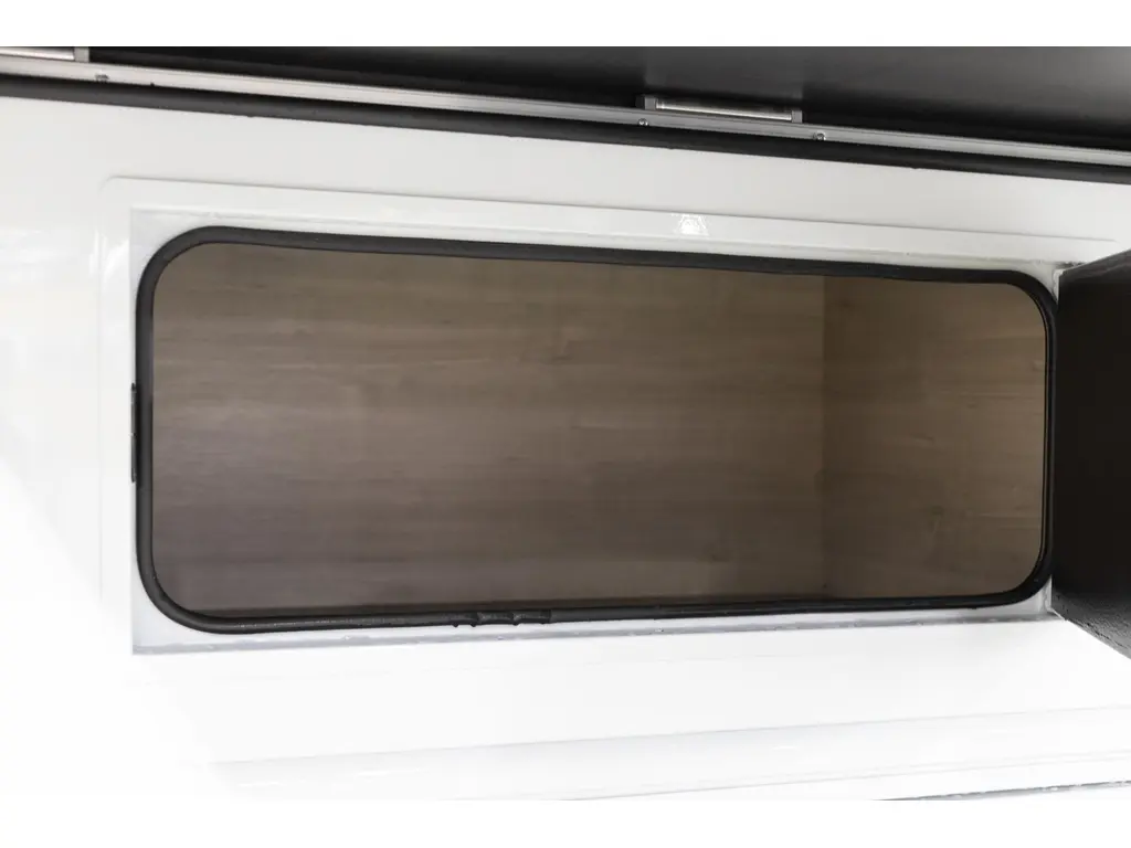 Grand Design Lineage Series F 31ZW 2026