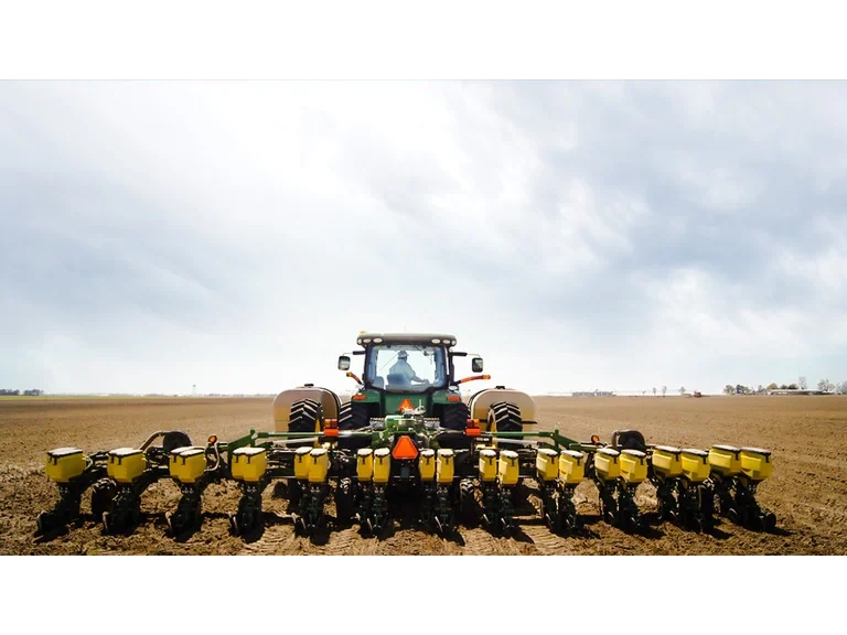 2026 John Deere DR12 Twin Row DR12 Twin Row Planter alt