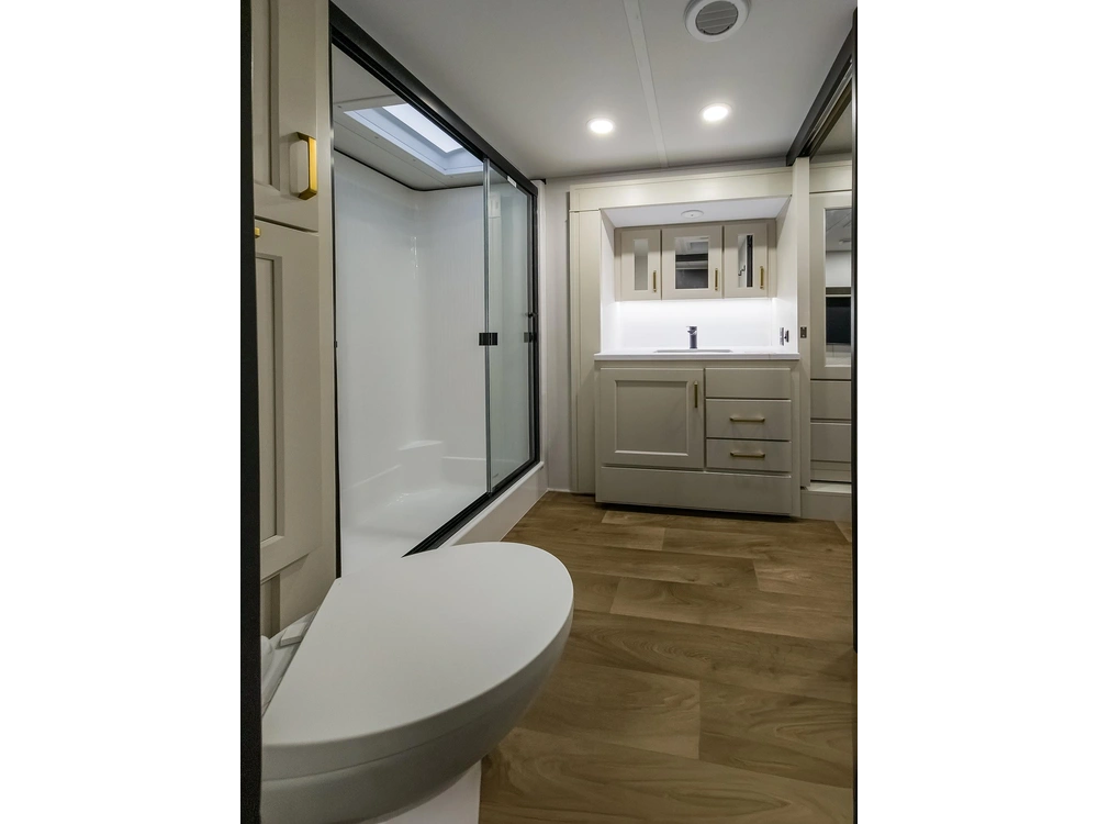 Grand Design Influence Influence 2903RL 2026 alt
