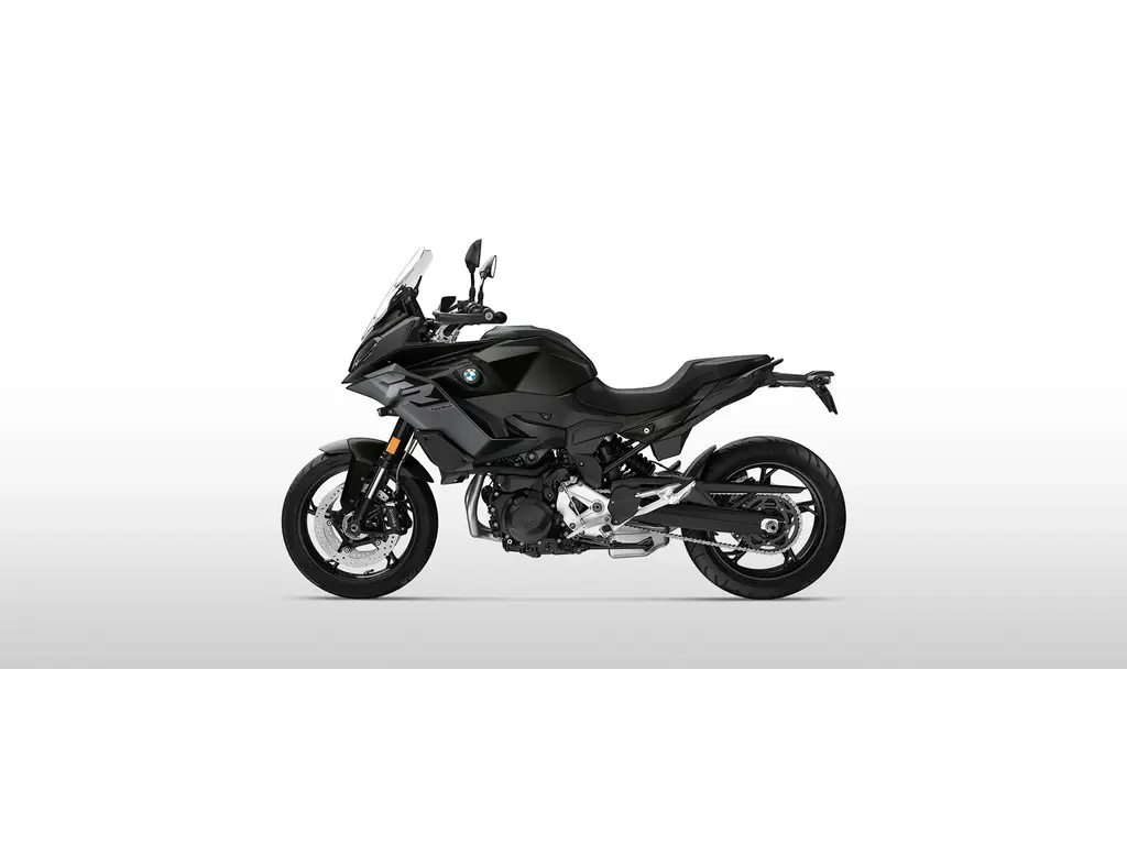 BMW F 900 XR Triple Black 2026