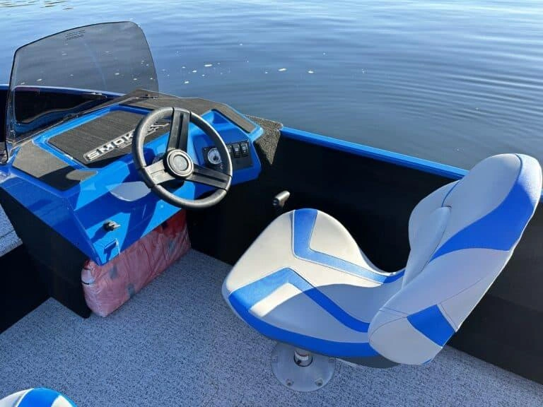 2026 Smoker-Craft Lazer 161 alt