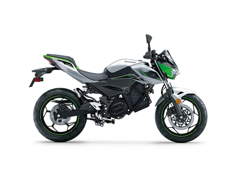 2026 Kawasaki Z Z e-1 ABS Metallic Bright Silver/Matte Lime Green/Ebony Air-cooled, interior permanent magnet synchronous motor alt