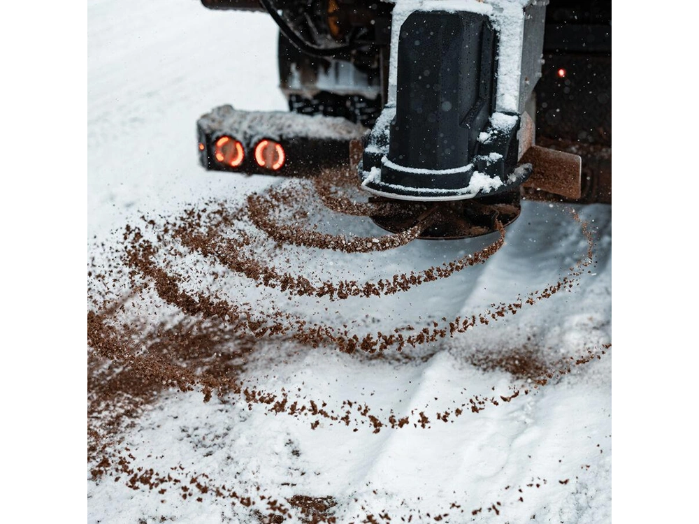 Boss Snowplow MBX+ 5-Yard Spreader MBX+ 5-Yard Spreader 2026 alt