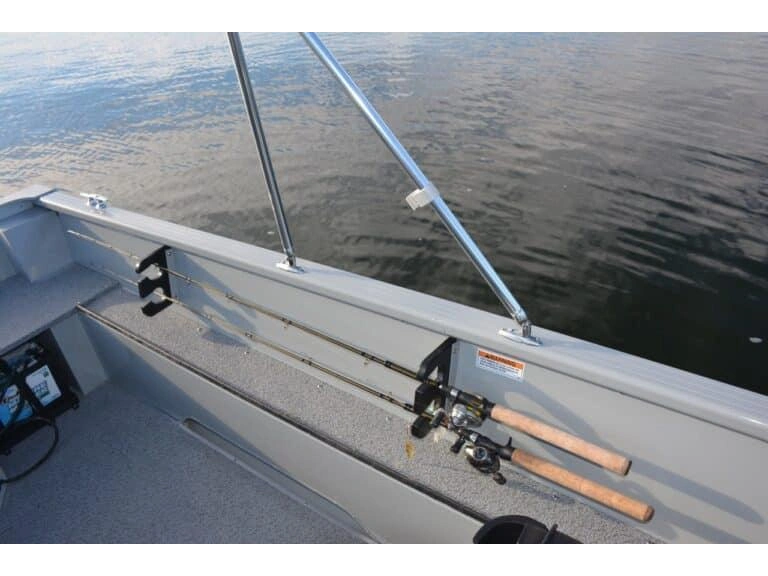 2026 Smoker-Craft Pro Tracer 162 alt