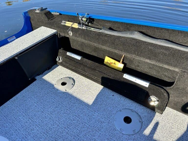 2026 Smoker-Craft Lazer 161 alt