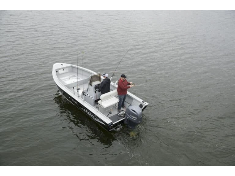 2026 Smoker-Craft Pro V Sportsman 2072 CC alt