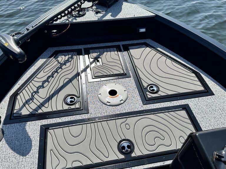 2026 Smoker-Craft Excursion 166 SC alt