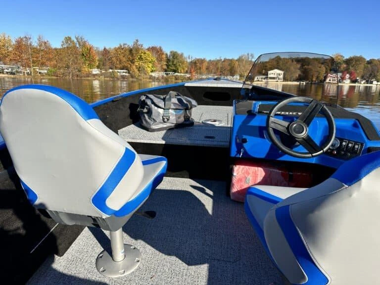 2026 Smoker-Craft Lazer 161 alt