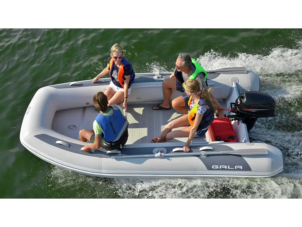 Gala Boats Freestyle – F390