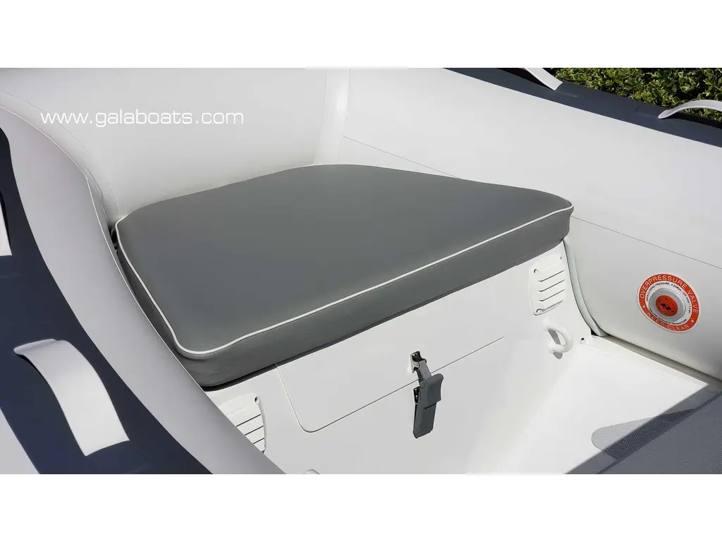 Gala Boats Atlantis – A240D