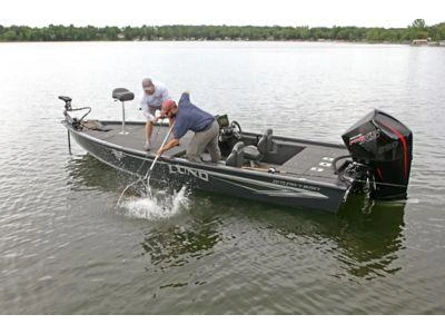 Lund 2075 Pro-V Musky XS 2075 Pro-V Musky XS SS 2026 alt